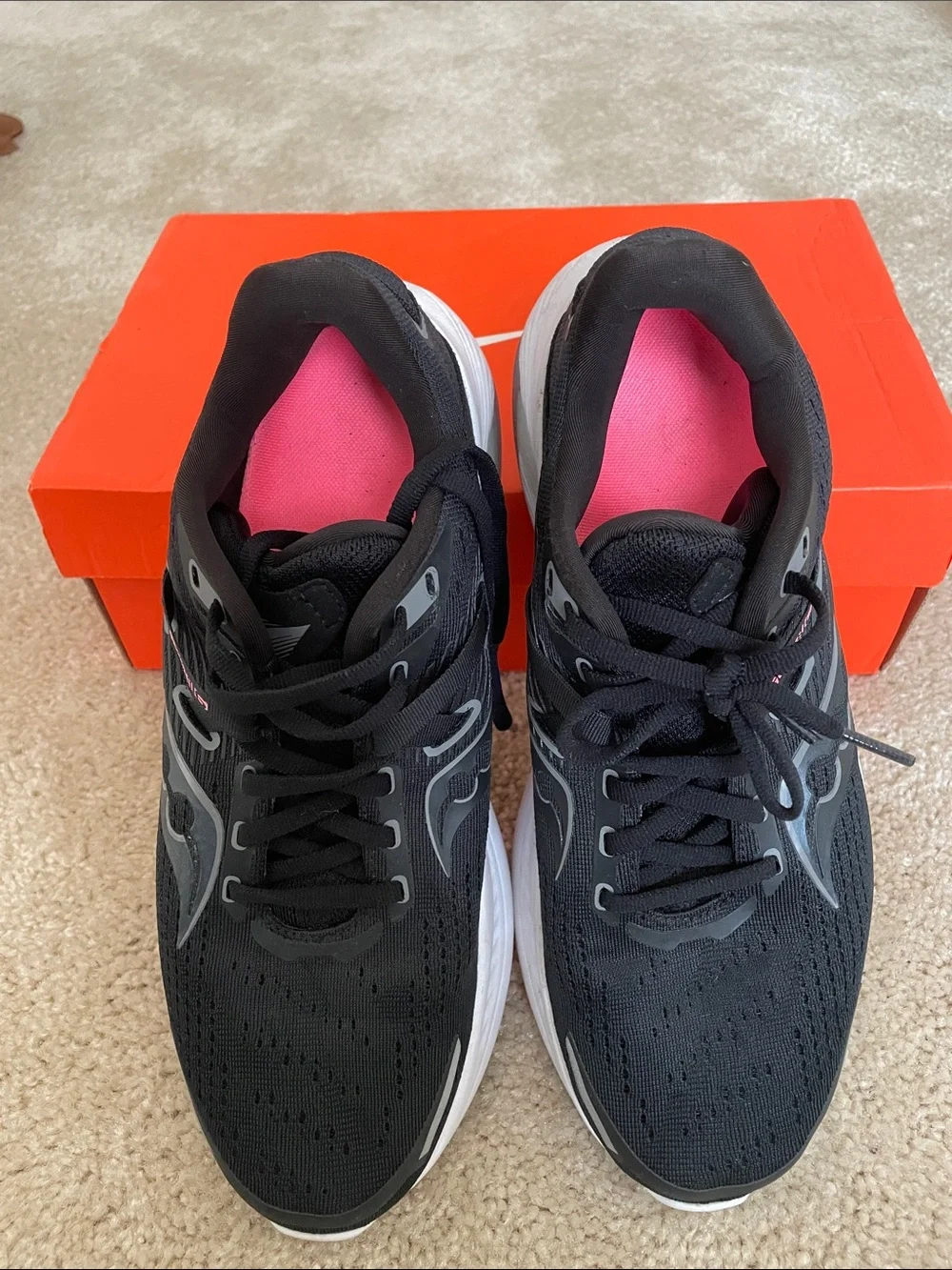 Saucony Women's Black and White Running Sneakers